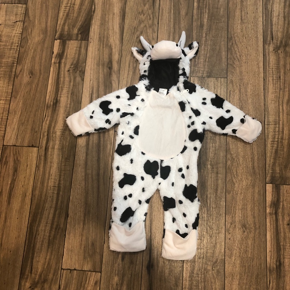Infant cow costume